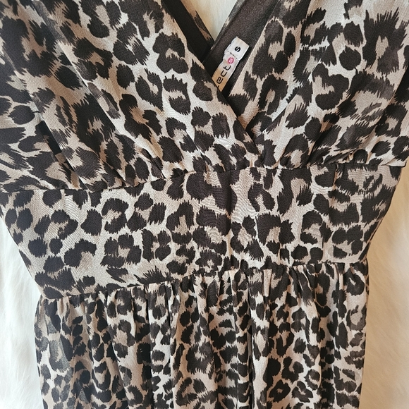 Selects Sexy Leopard Print Sleeveless Dress - Picture 6 of 8